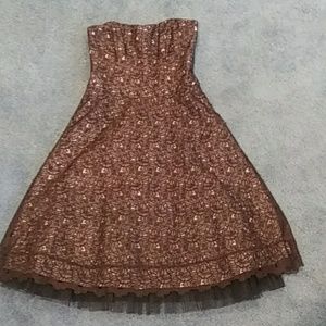 *LAST CALL* Nicole Miller floral lace dress